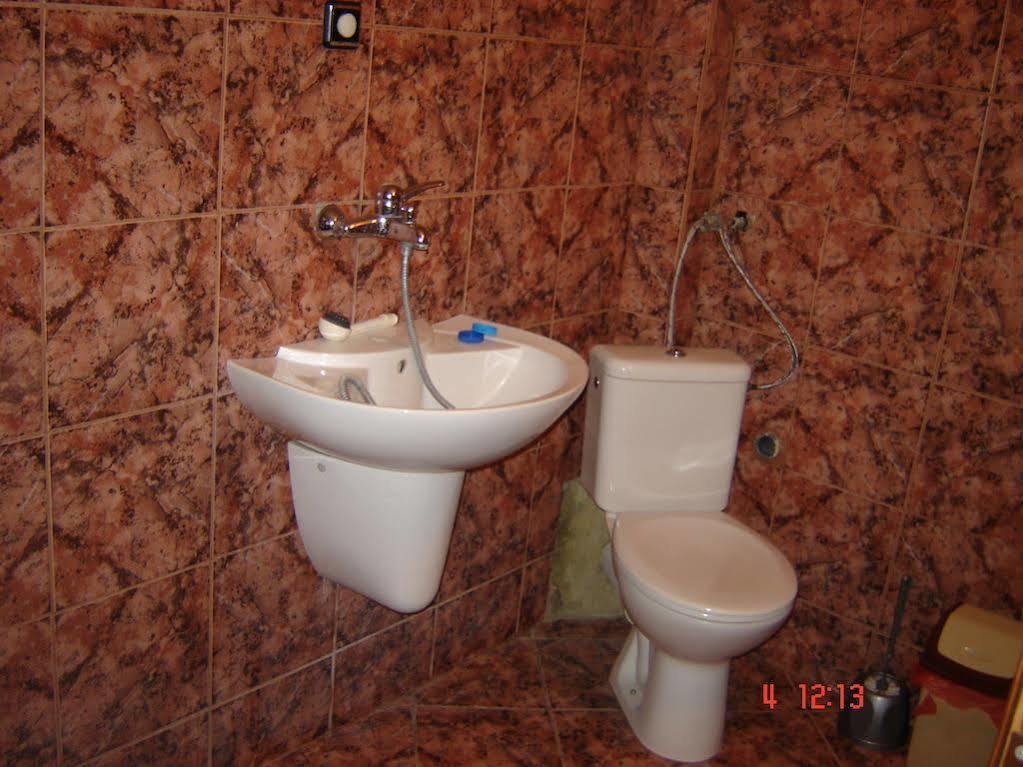 Kanclera Hotel Kaspichan Εξωτερικό φωτογραφία