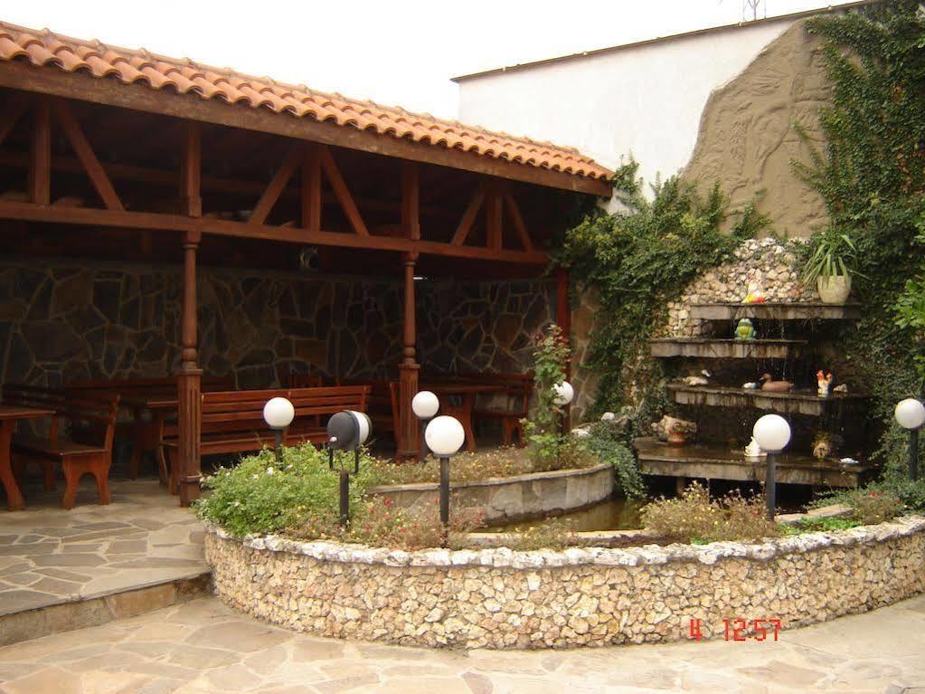 Kanclera Hotel Kaspichan Εξωτερικό φωτογραφία